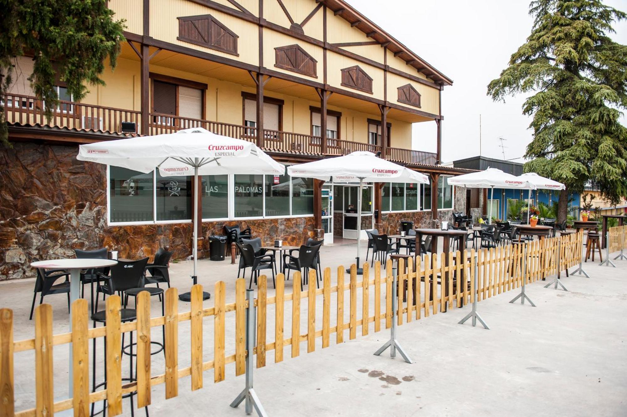Hostal Las Palomas Lucena Exterior photo